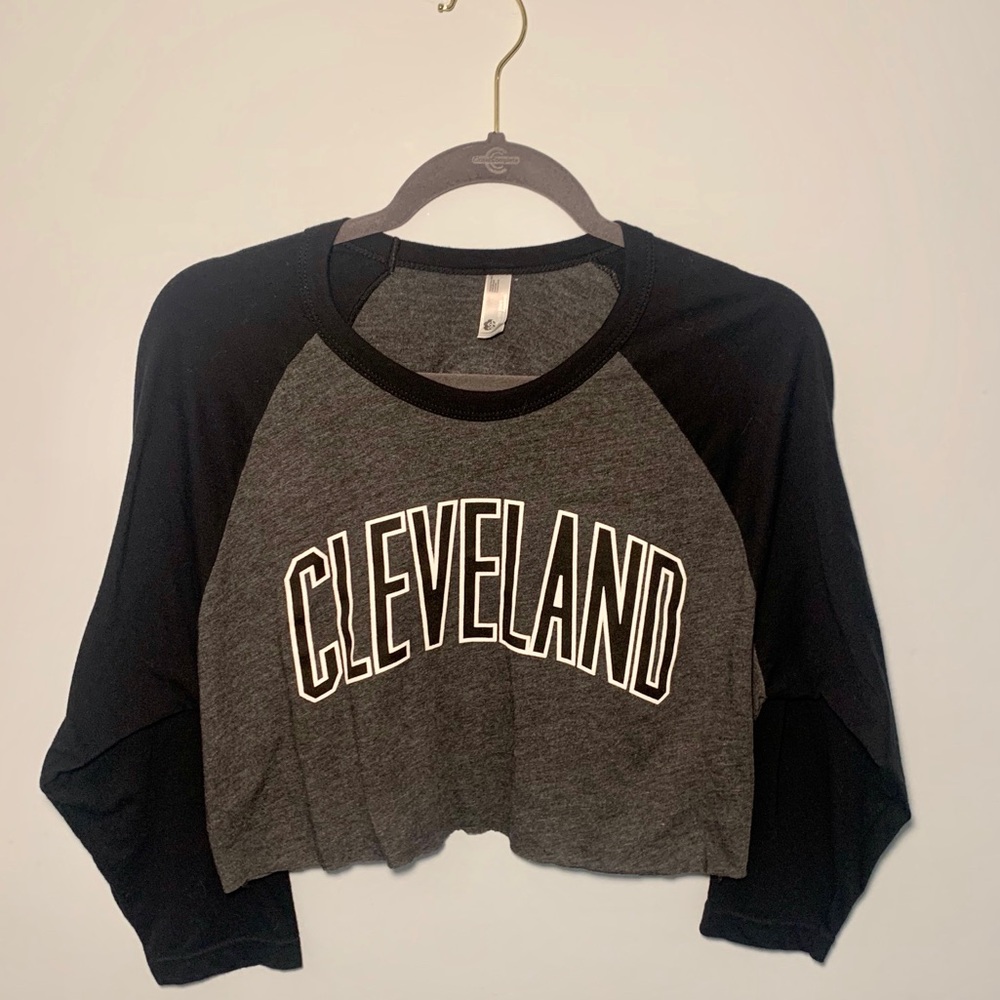 ☆ cropped CLE baseball tee perfect for #festszn ☆
